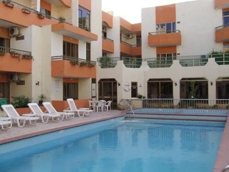 Clover Holiday Complex Qawra 2*,