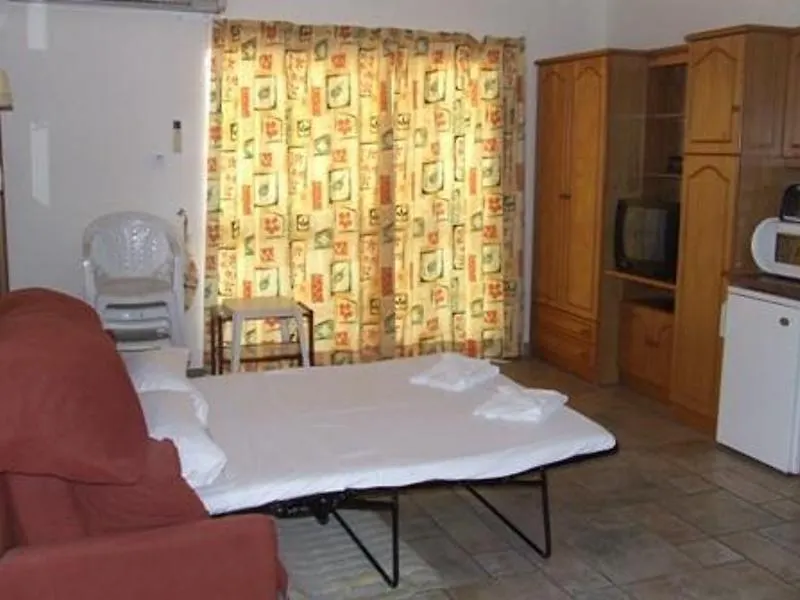Clover Holiday Complex Qawra Aparthotel