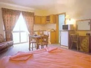 Clover Holiday Complex Qawra Malta