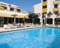 Clover Holiday Complex Qawra 2*,  Malta